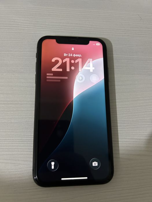 Продам Айфон 11 128гб