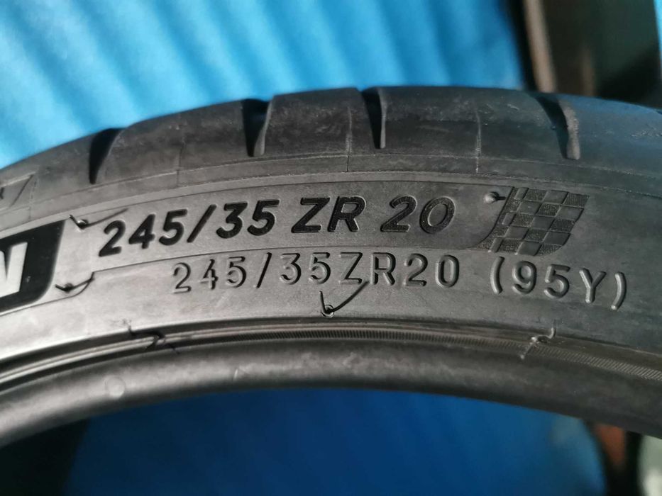 245/35 ZR20 michelin 2 bucati