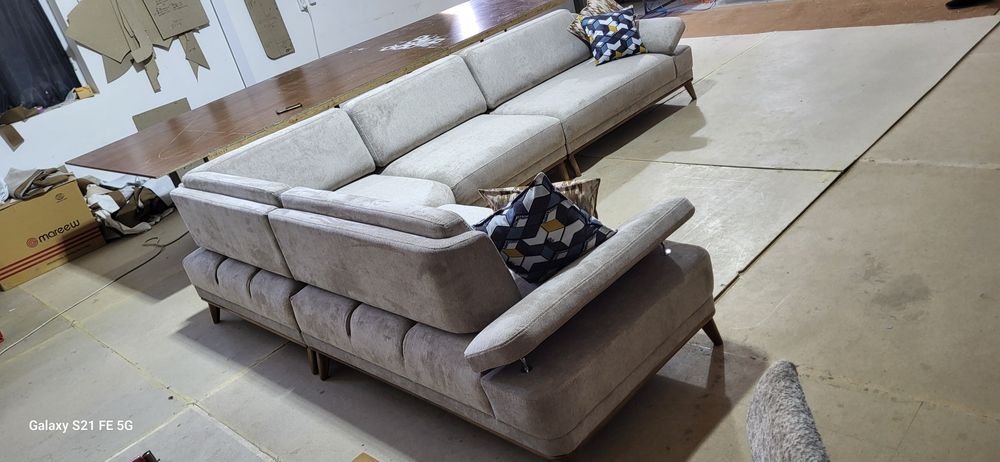 Мягкая мебель ZERO  уголок  размер 2.60 ×3.50