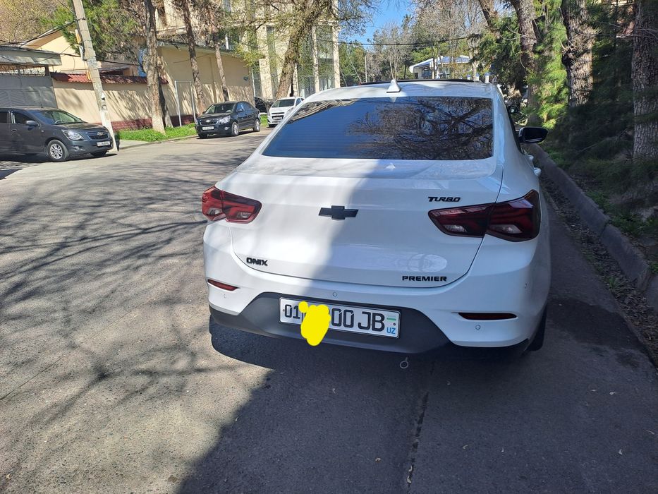 Onix premier 2 2023 sotiladi