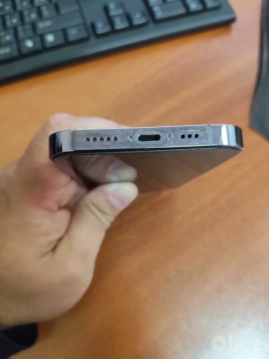 Продам Iphone 14 Pro Purple