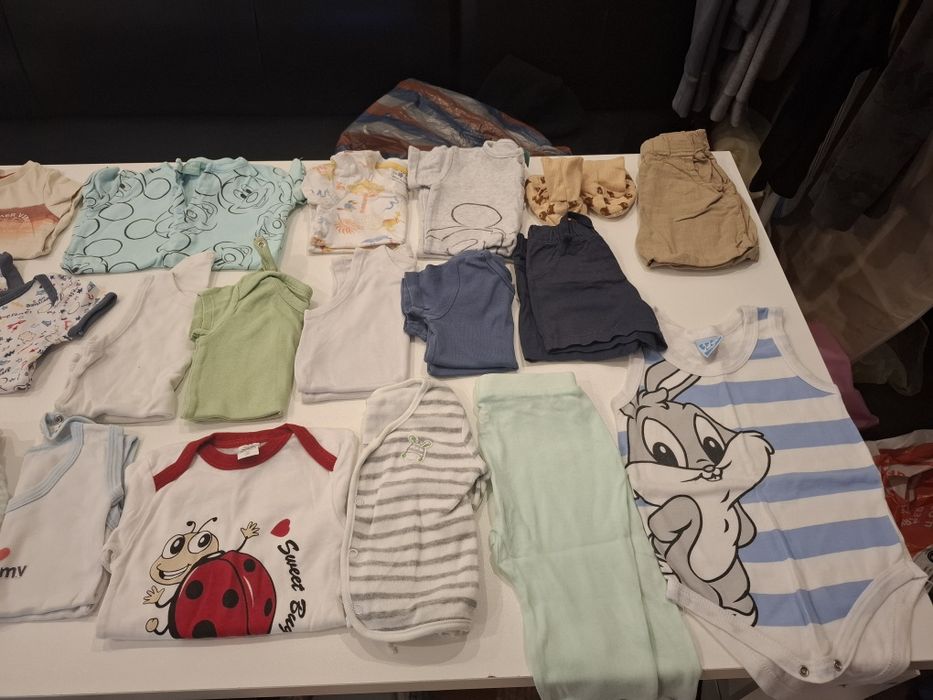 Лот бебешки дрещки