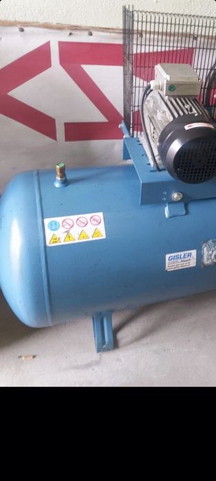 Продавам 2бр компресори