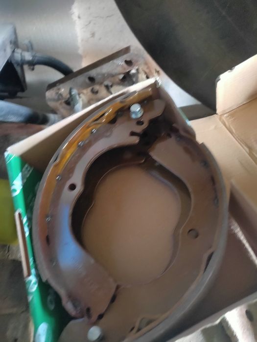 Тормазные колодки Митсубиши