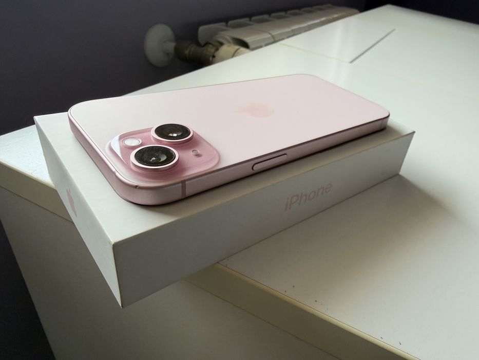 Iphone 15 Pink 256 GB