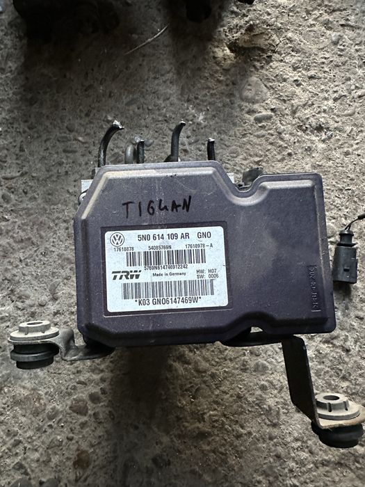 ABS помпа модул Volkswagen Passat b6 b7 cc tiguan айбиес