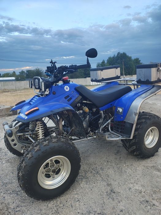 Vând quad Yamaha warrior