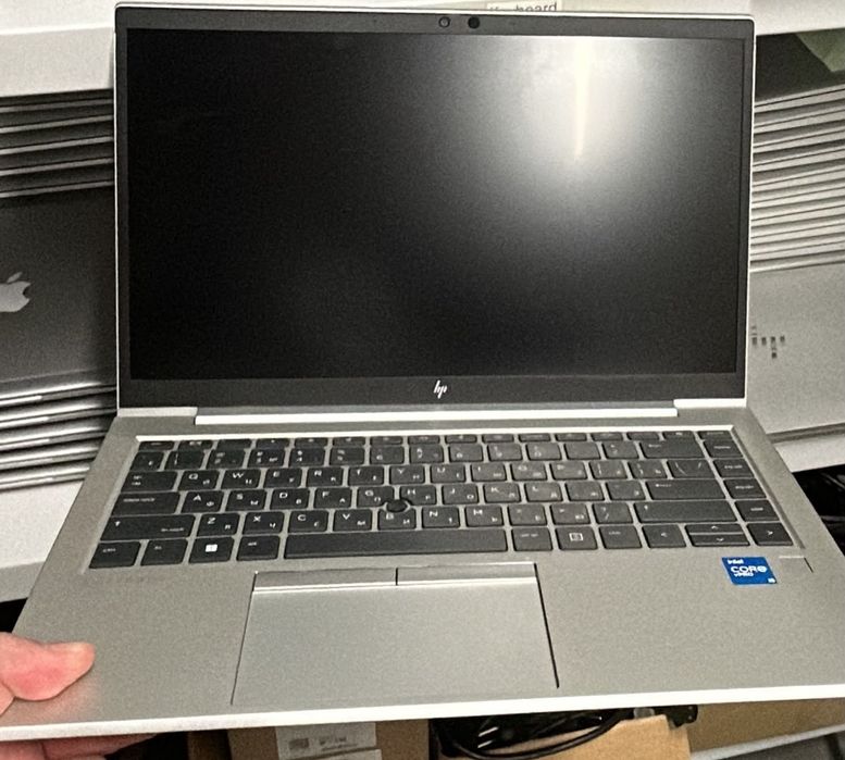 HP elitebook 840 G8