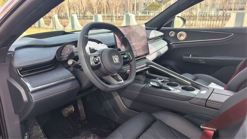 Zeekr 001 Ultra+ 2026