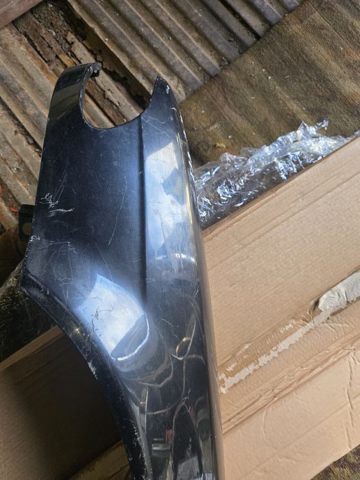 Продам  крыло левое рест е38 БМВ