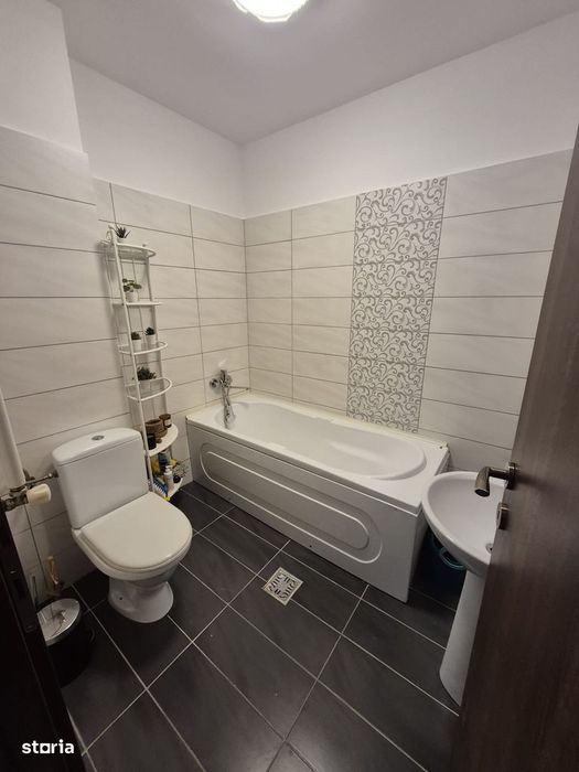 Apartament 2 camere mihai bravu centrala proprie