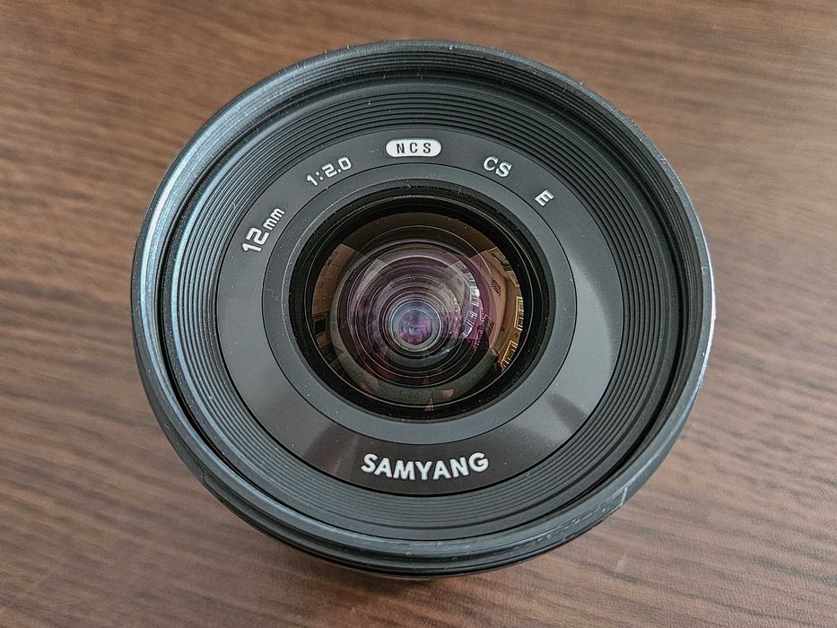 Обективи за Sony E APS-C