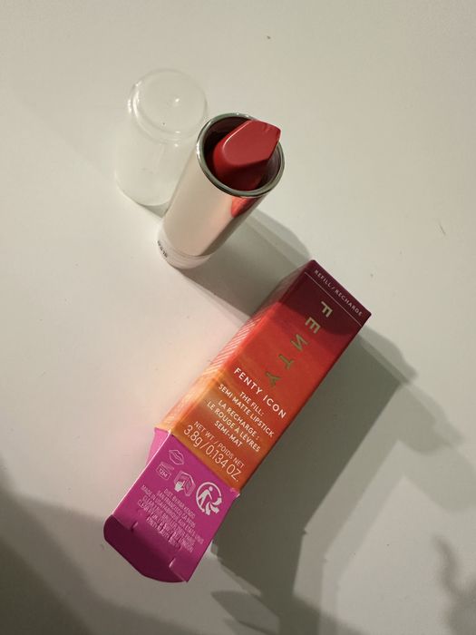 Fenty Beauty и Rare Beauty гримове