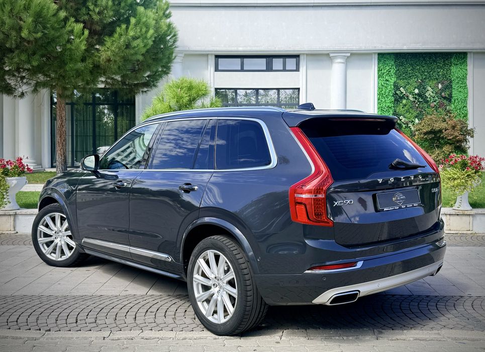 Volvo XC90 D5 AWD Inscription ! Garantie 12 Luni !