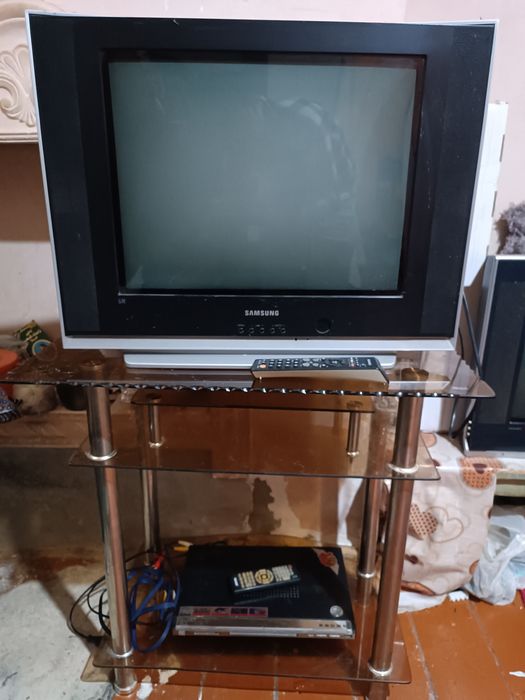 Продается 2 телевизора