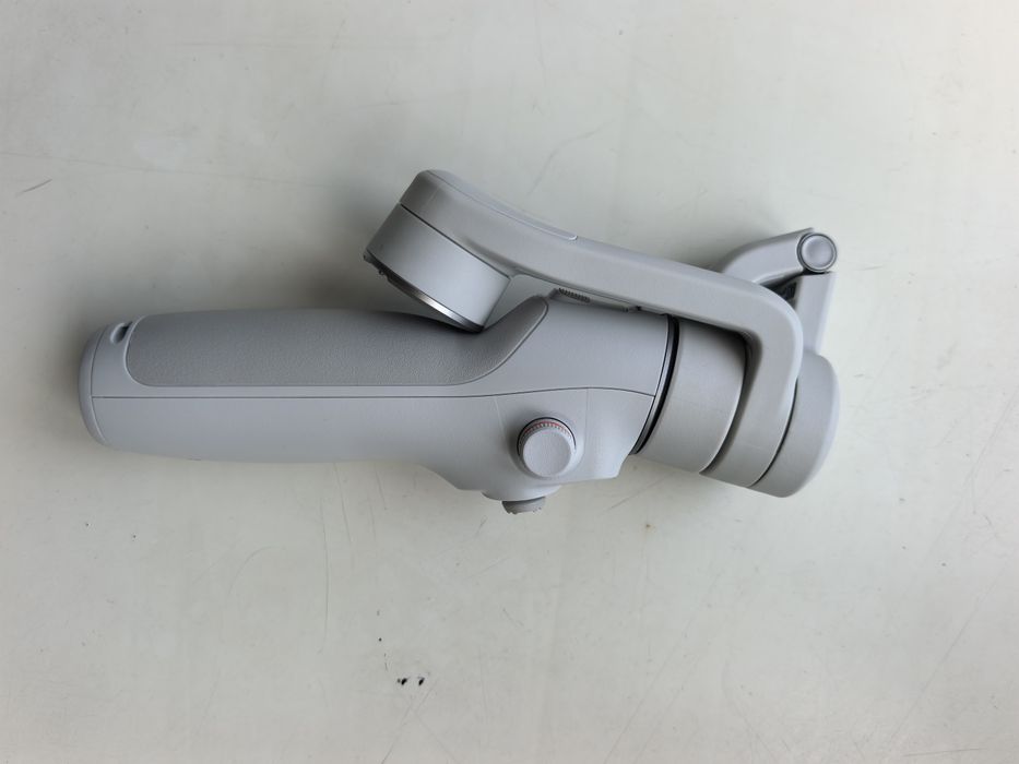 DJI Osmo Mobile 6