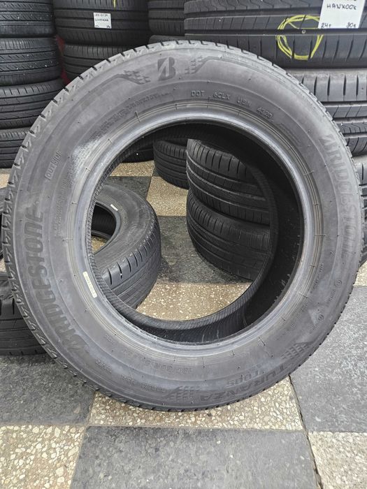 2бр 185/65/15  BRIDGESTONE 6,8мм грайфер дот:23г безплатен монтаж