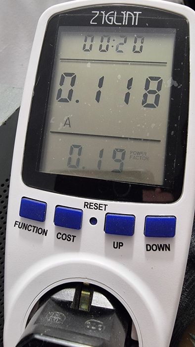 Прибор за измерване на консумираната енергия/ватметър/