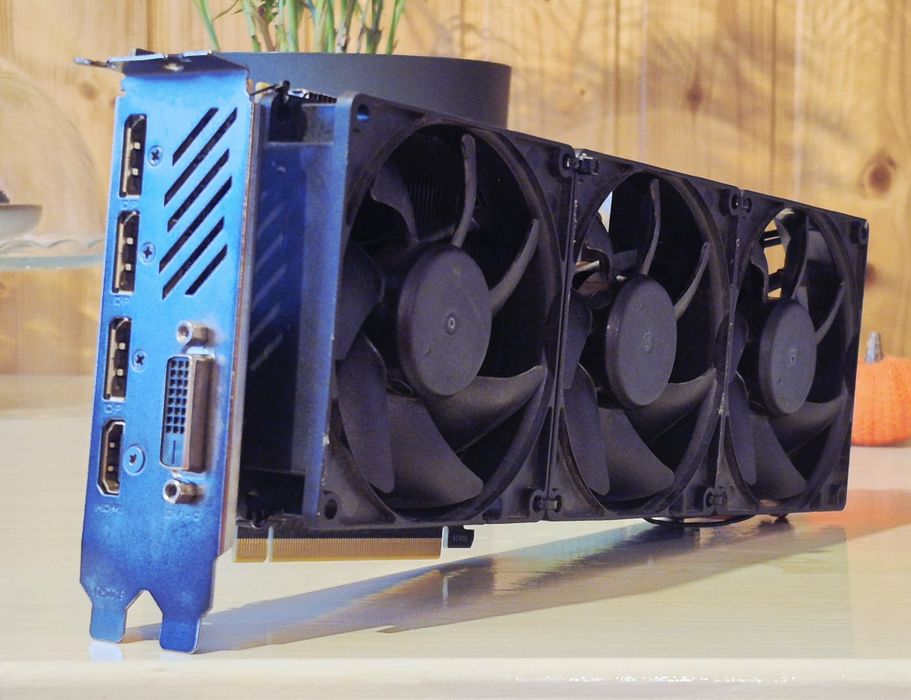 Placa video Gigabyte GTX 1080TI Gaming OC 11GB 352bit GDDR5X