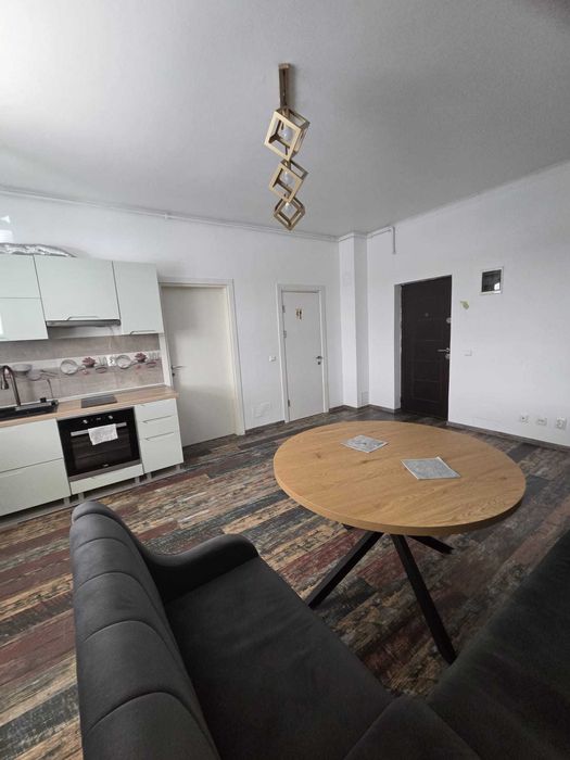 Vand apartament 3 camere Militari Residence