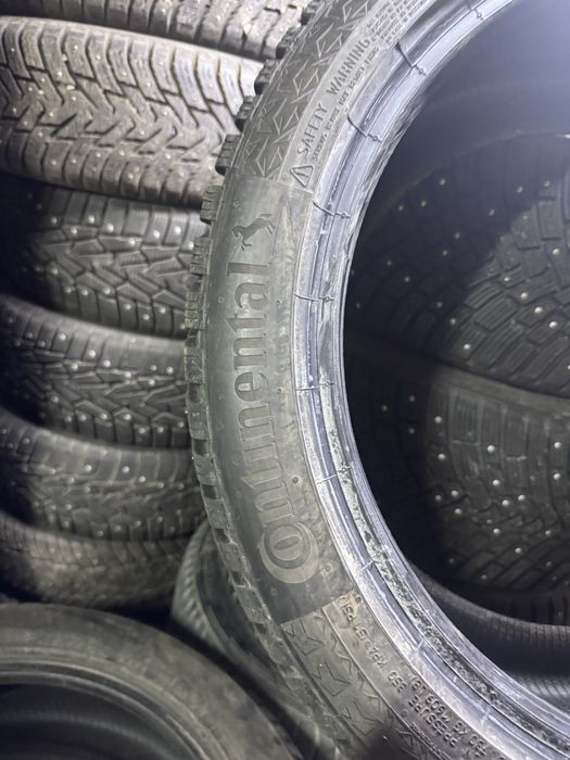 Шины  235/45/18  Континетал