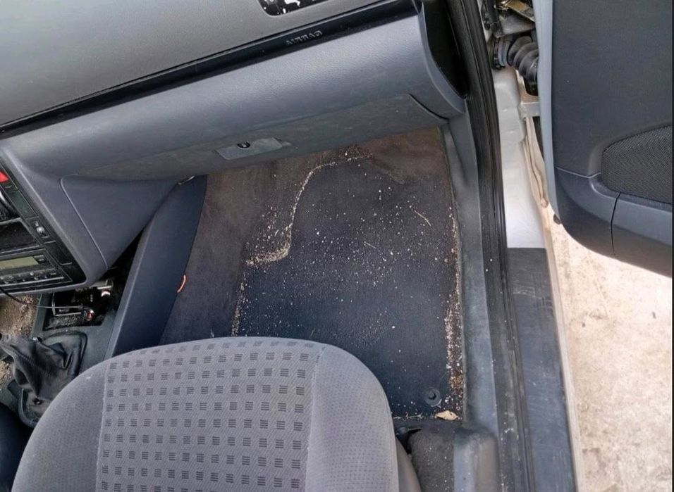 Почистване на автомобили, апартаменти и къщи