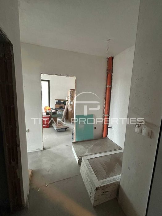 Тристаен апартамент Тракия