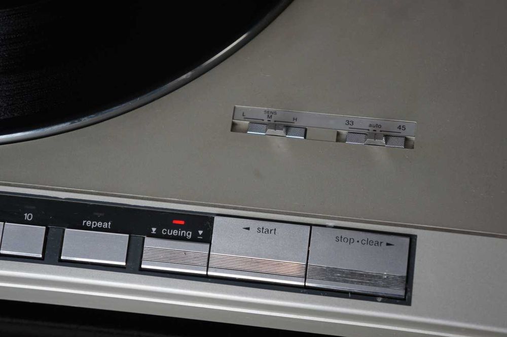 Грамофон Technics SL-QL15