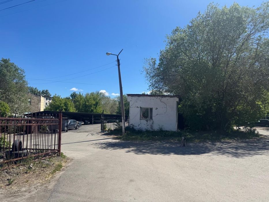 Продается автостоянка
