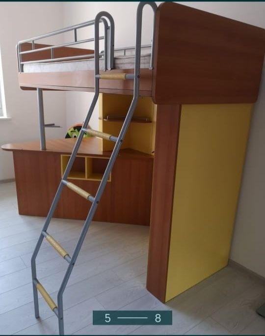 Продам кровать чердак CILEK