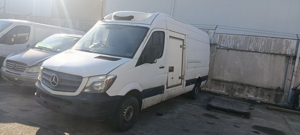 Спринтер 2.2cdi 651 На части!!!