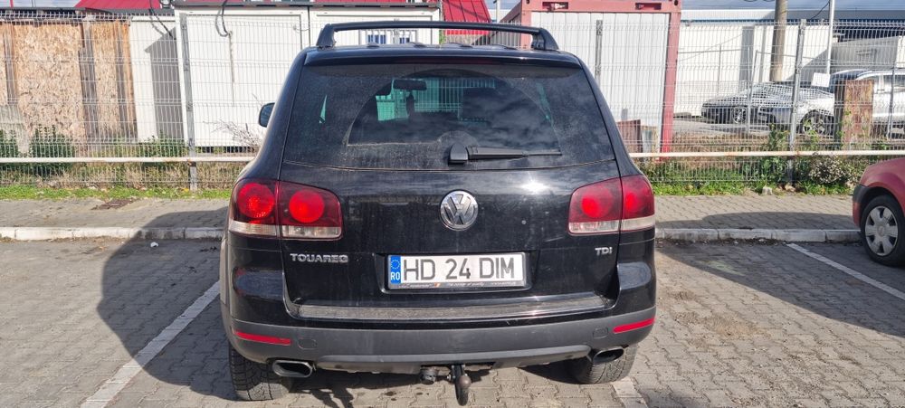 Volkswagen Touareg 2.5,174 HP,2008,240000 km,6200 euro.