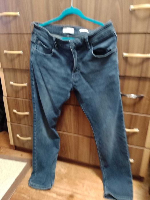 Blugi albastru inchis Reserved W33 L32