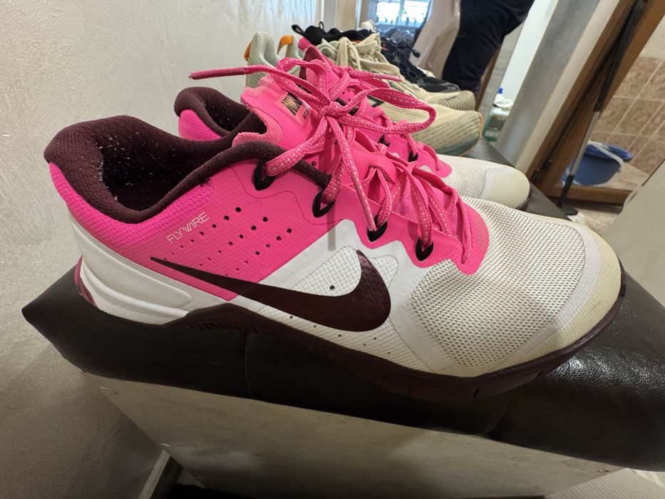 Маратонки и кецове - Nike, New Balance, Puma, Ducatti