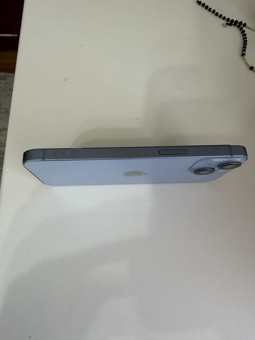 Iphone 14 albastru