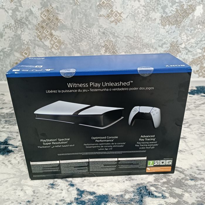 Playstion 5 pro ochilmagan karopka yangi holatda 2 TB