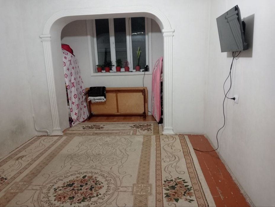 Tez va arzon uy sotiladi