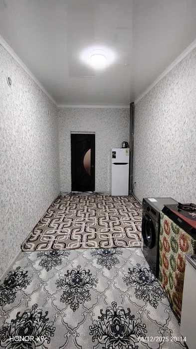 Янги домдан 1 хонали квартира сотилади Болгарский поселка