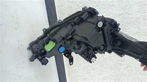 Far Stanga Toyota Corolla Sedan Full Led an 2019  cod 81150-02T51-00