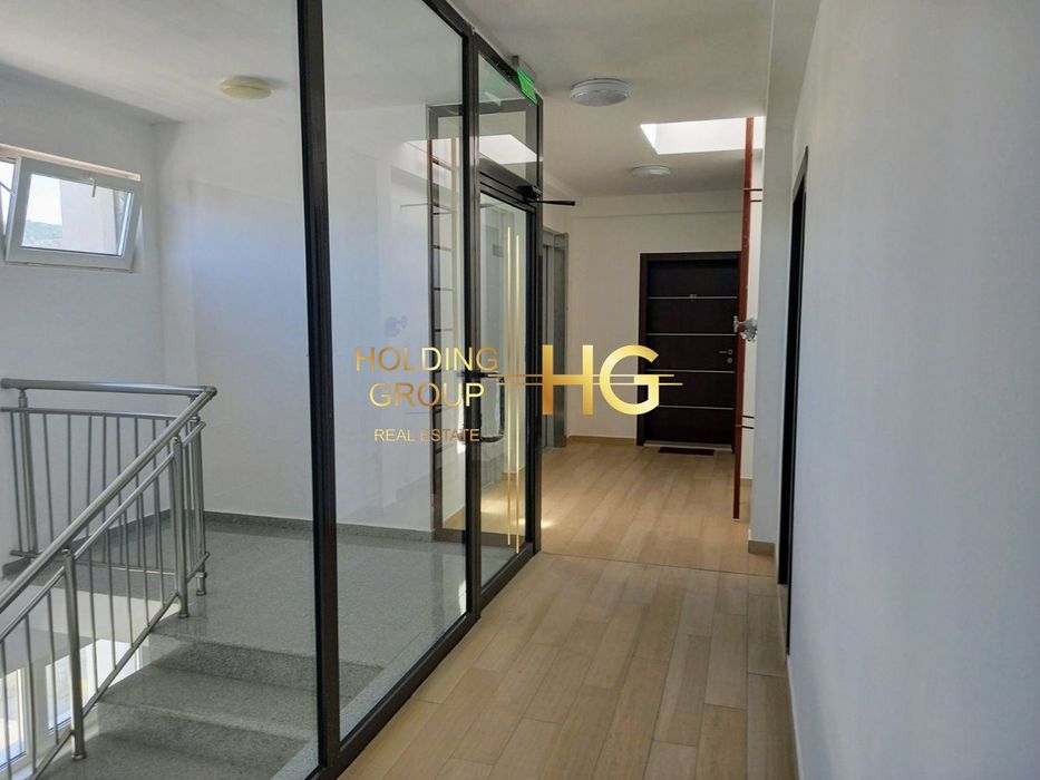 Продава се Двустаен апартамент в Варна, Гранд Мол Варна - 64 кв.м за 2016 €/кв.м - Снимка #3