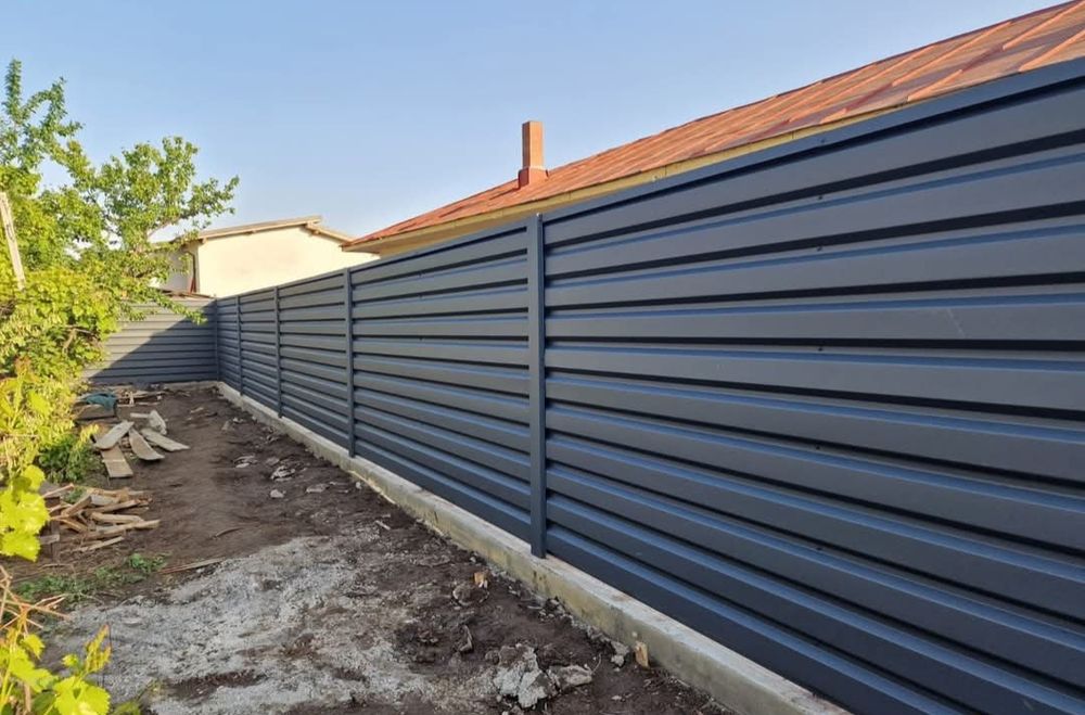 Construim garduri și porți