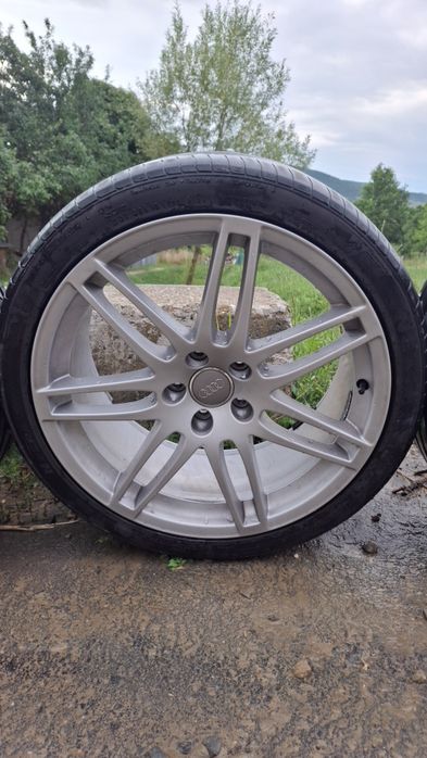 Roți originale Audi R19 într-o stare foarte bună!