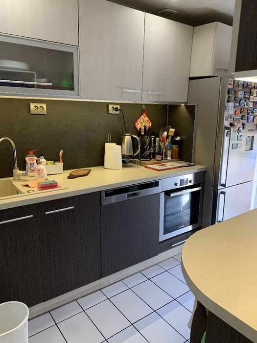 Продава се Тристаен апартамент в Варна, Цветен квартал - 87 кв.м за 2472 €/кв.м - Снимка #4