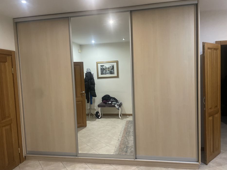 Продам шкаф