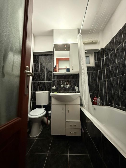 Inchiriez/vând apartament centru Miercurea-Ciuc