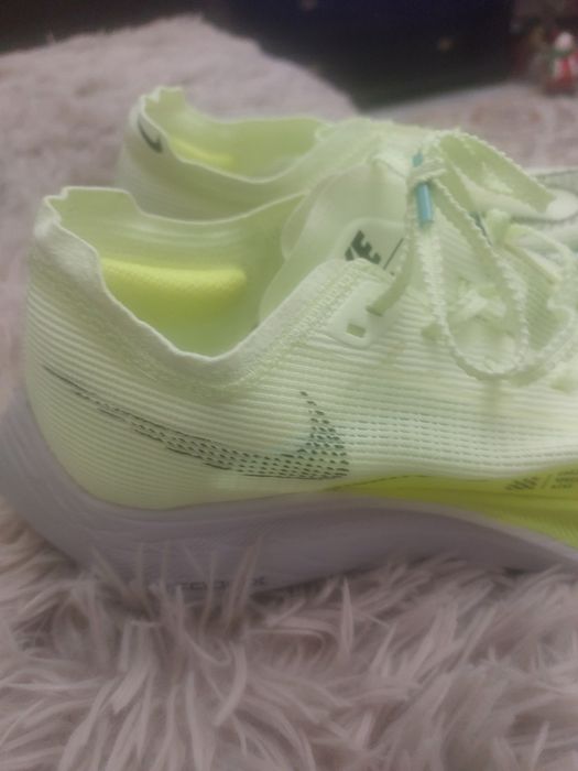 Нови маратонки за бягане,номер 40