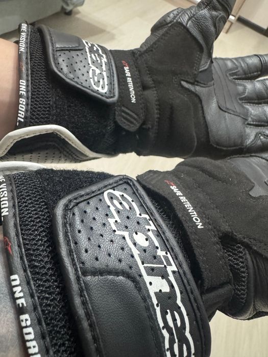Мотоперчатки alpinestars