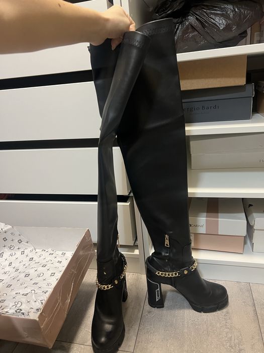 ЕСТЕСТВЕНА КОЖА чизми Carinii 40 номер