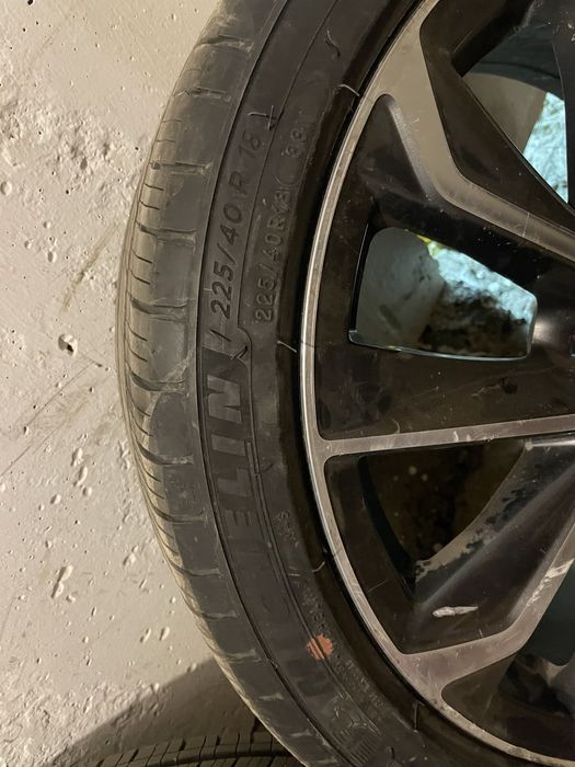 Продам диски с резиной на toyota