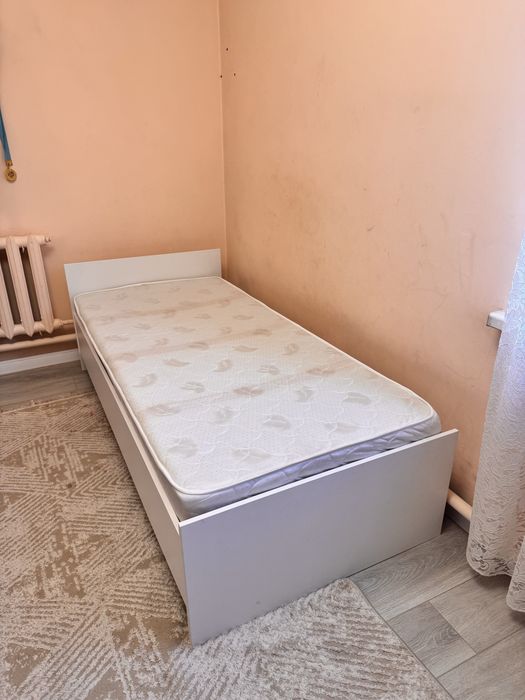 Кровать 90х200 см